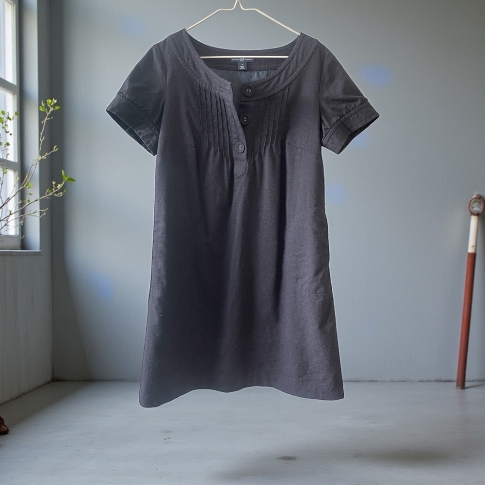 GAP Navy Wool Shift Dress Size 8 Pleated Button Neck Workwear Mini Midi